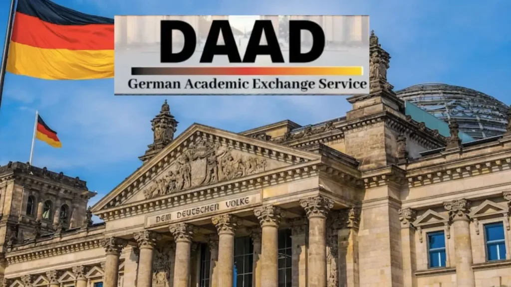 DAAD Helmut-Schmidt Scholarship